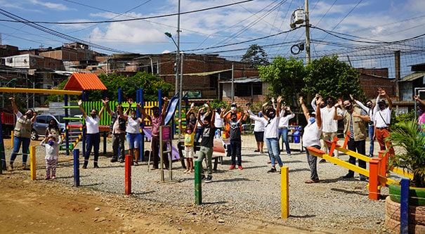 En la Comuna 18 los residuos se transformaron en alegría